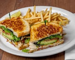 Green River Cafe (4714 Green River Rd)