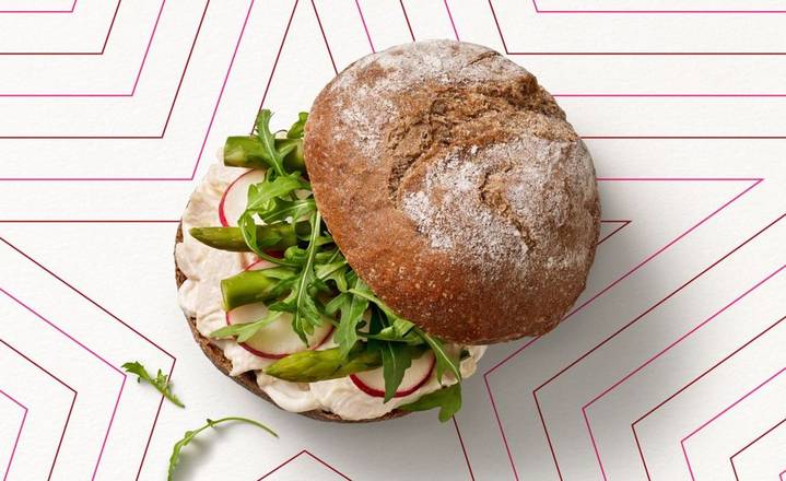 Pret's Naturally Limited Edition Asparagus & Chicken Caesar Rye Roll