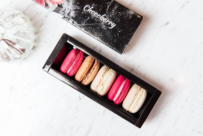 Assorted Box of 12 Macaroons